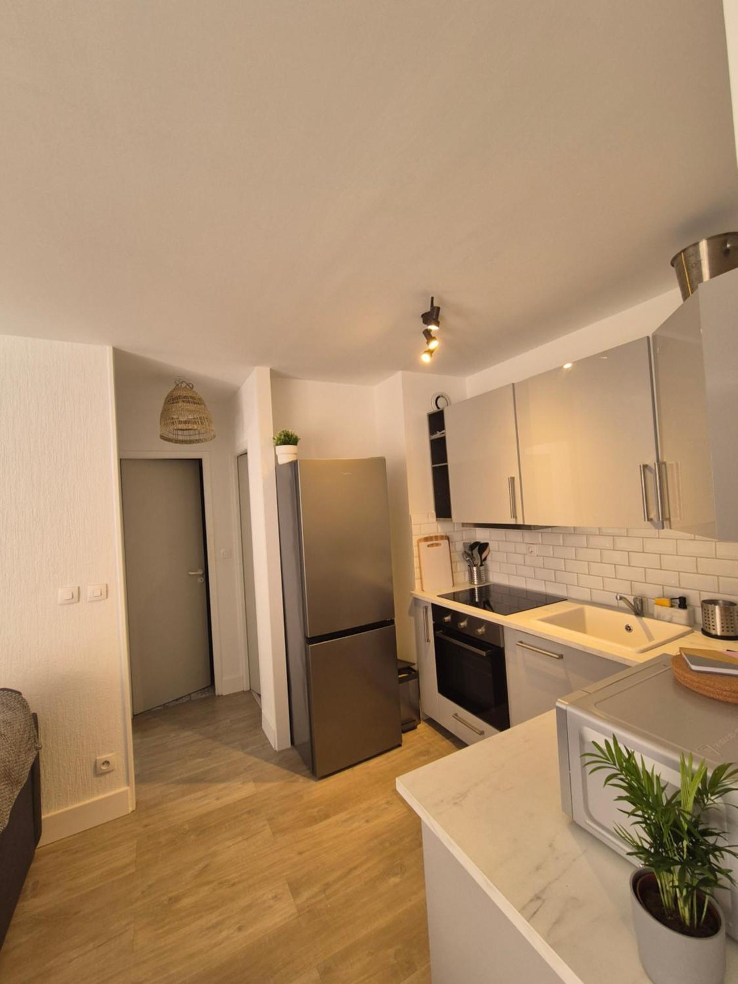 Appartement T2 - Hyeres Gare Exterior photo